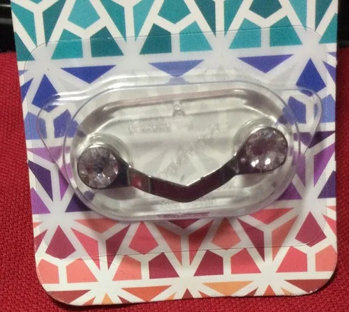 NEW Readerest Magnetic Eye-Wear Holder, Silver (Swarovski Crystals) MADE IN USA 3